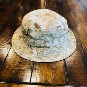 5.11 Tactical series Desert Digital Camouflage men size L/XL Boonie bucket Hat